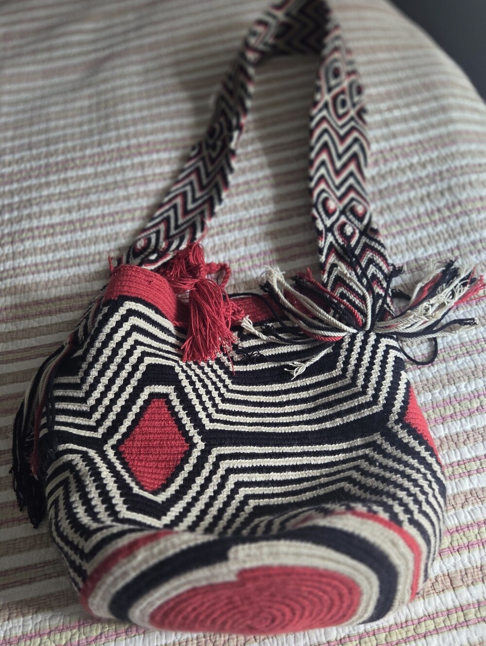 Woven Geometric Shoulder Bag in Red, Black & Cream